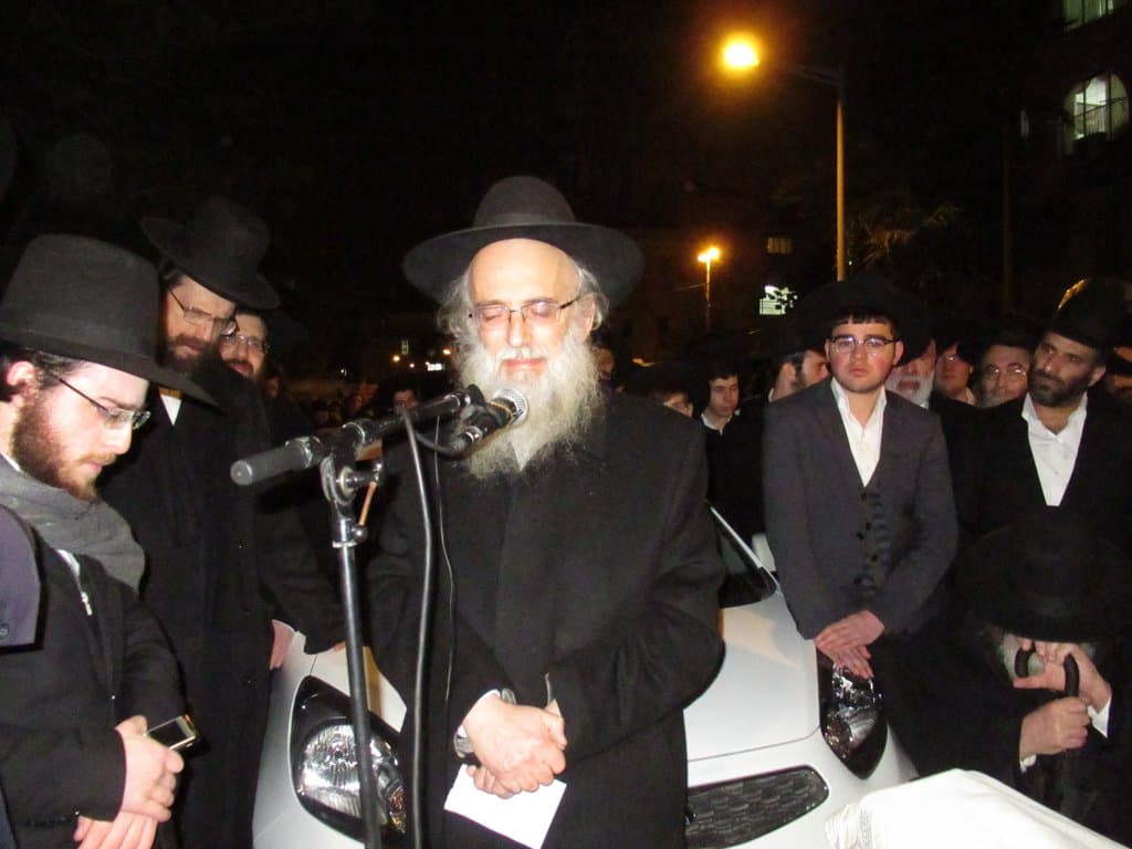 גלריה ממסע לויית הגאון ר' דב שטרנבוך זצ"ל