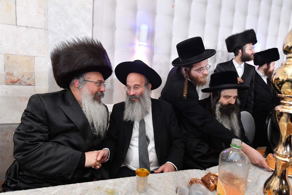 צפו בגלריה: חתונה בת הגה"צ רבי ברוך הכהן כץ שליט"א רב קהילת ויז'ניץ