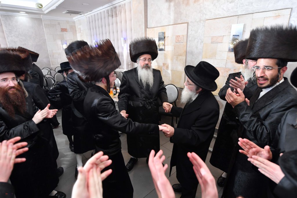 צפו בגלריה: חתונה בת הגה"צ רבי ברוך הכהן כץ שליט"א רב קהילת ויז'ניץ