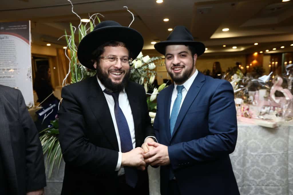 בראשות רבנים אדמורי"ם ואישי ציבור: הבראנז'ה חגגה אמש את האירוסין לאיש הפרסום יהושע רודניק • גלריה