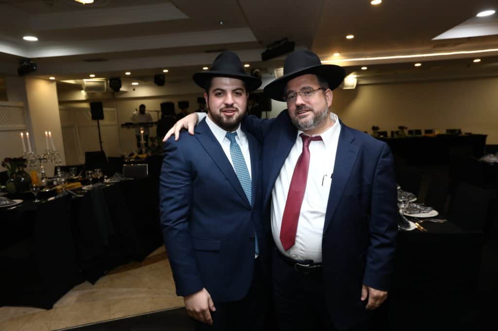 בראשות רבנים אדמורי"ם ואישי ציבור: הבראנז'ה חגגה אמש את האירוסין לאיש הפרסום יהושע רודניק • גלריה