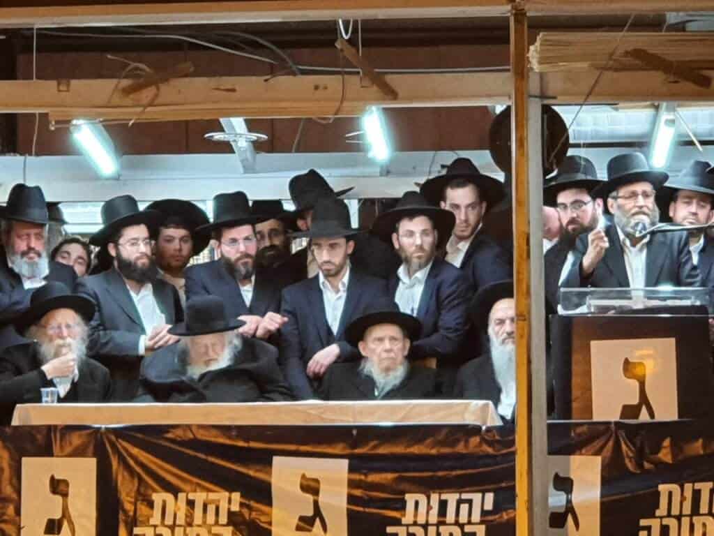 שידור חוזר: מעמד התפילה להצלחת המערכה בראשות מרן רבנו שליט"א