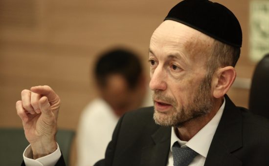 למרות היעדר רוב מובטח - דיון על חוק הגיוס