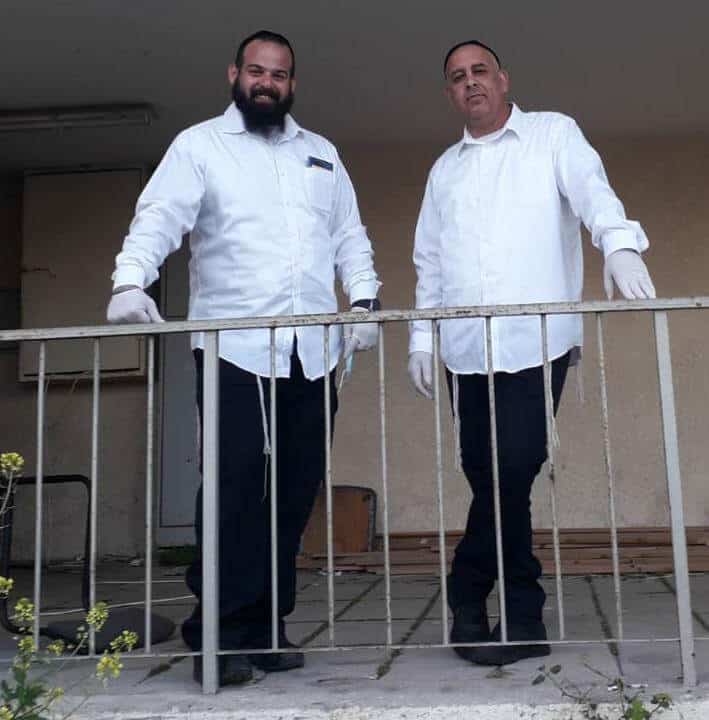 מפקד תחנת המשטרה התחפש לחרדי ו"השתלב" בתפילה בבית כנסת