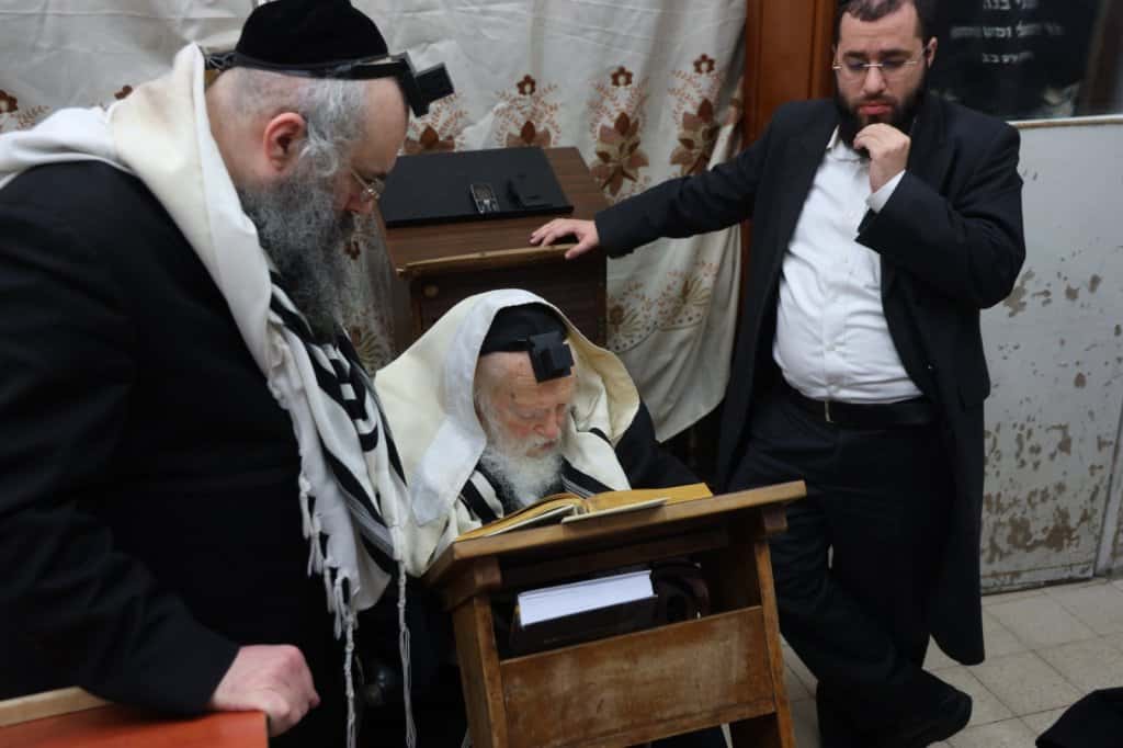 "הֲדַרַן עַלָךְ" בפעם ה74! מרן שר התורה שליט"א סיים את כל התורה כולה, - צפו