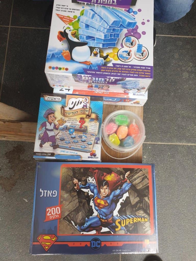 במבצע ענק וחסר תקדים ביוזמת השר דרעי חולקו למעלה מ60 אלף משחקים במבצע ענק וחסר תקדים ביוזמת השר דרעי חולקו למעלה מ60 אלף משחקים