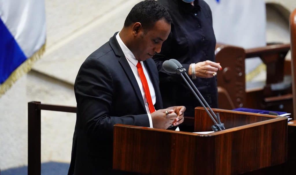 8 סגני שרים הושבעו במליאת הכנסת: פרוש סגן שר החינוך; מקלב בתחבורה כהן באוצר • צפו