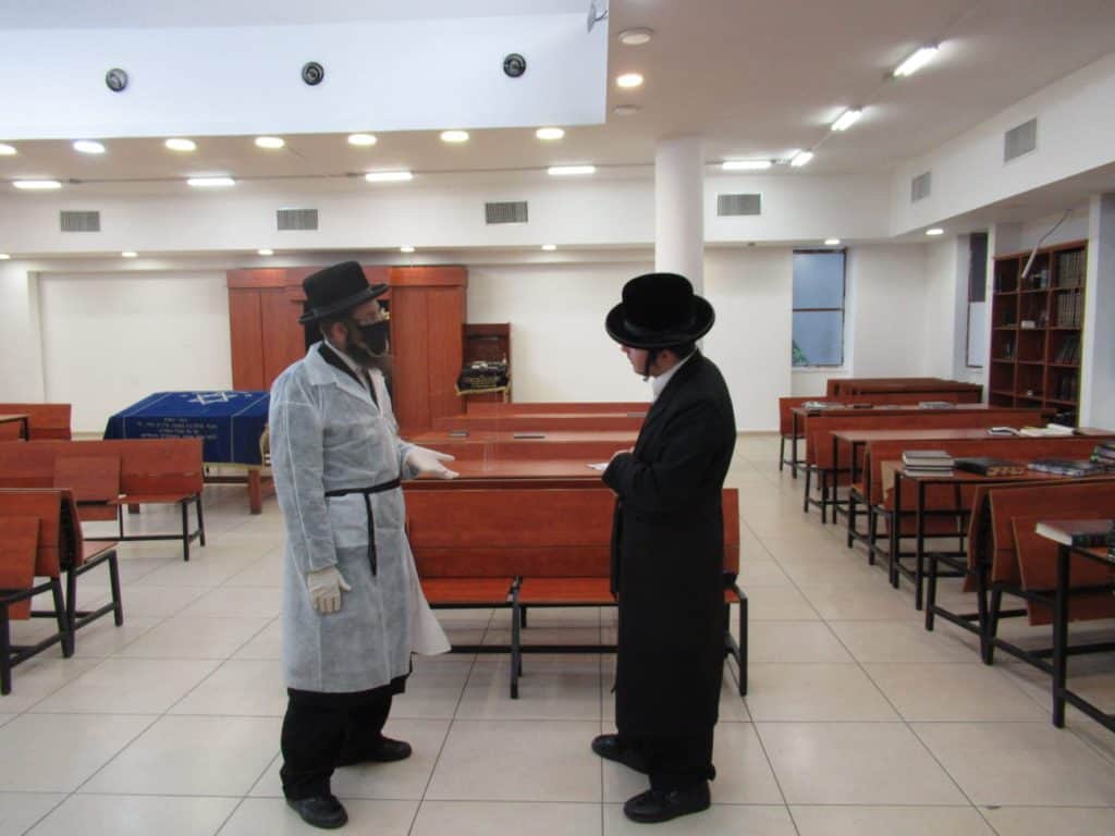 מרבה תורה מרבה חיים: ישיבת צאנז בחיפה נכנסה לקפסולות