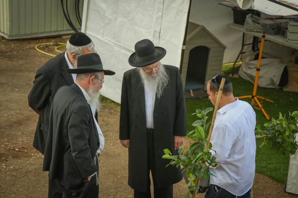 צפו בסיור האחרון של הרב משה מנחם טבאל זצ"ל