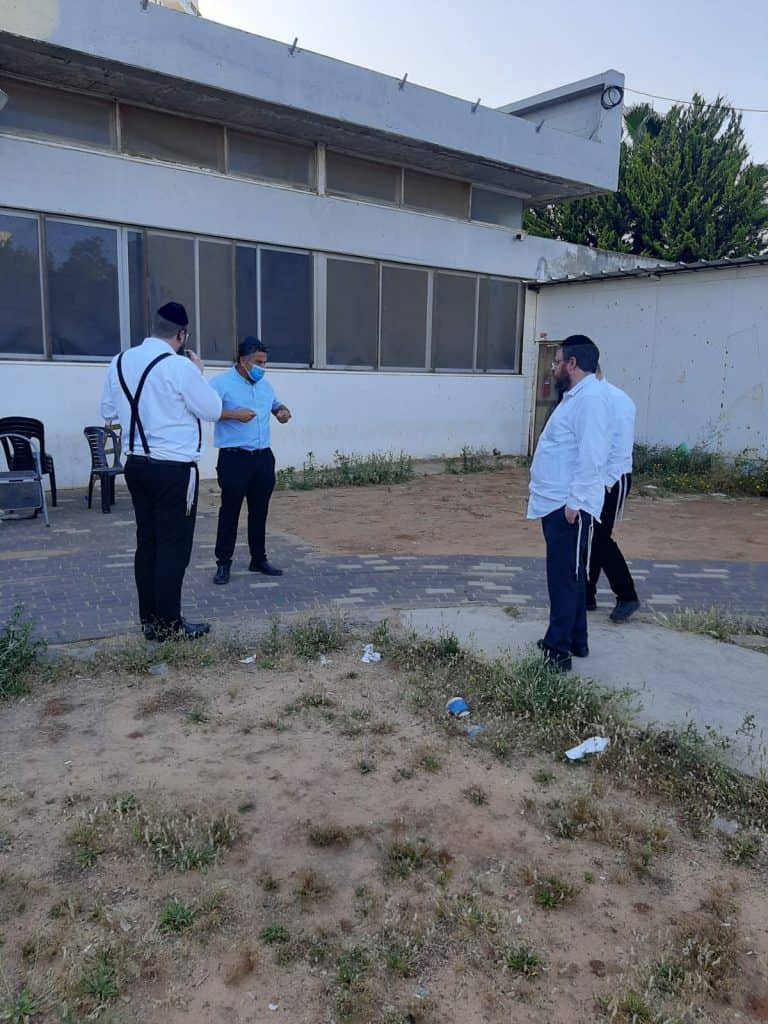 צפו בהכנות: ישיבת 'באר יעקב' נערכת לפתיחת הזמן