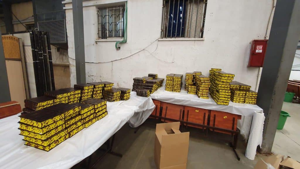 מיזם מרגש בויז'ניץ: חתני הבר מצווה פוצו על המתנות שהפסידו