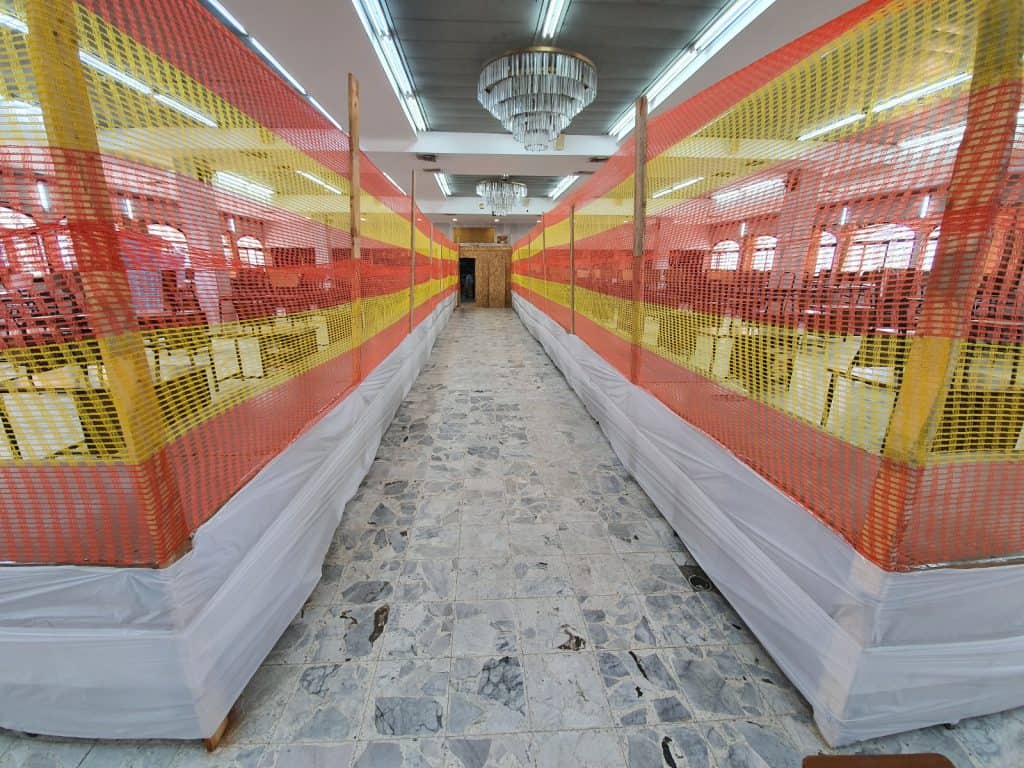 צפו: כך פתחו בויז'ניץ את זמן הקיץ