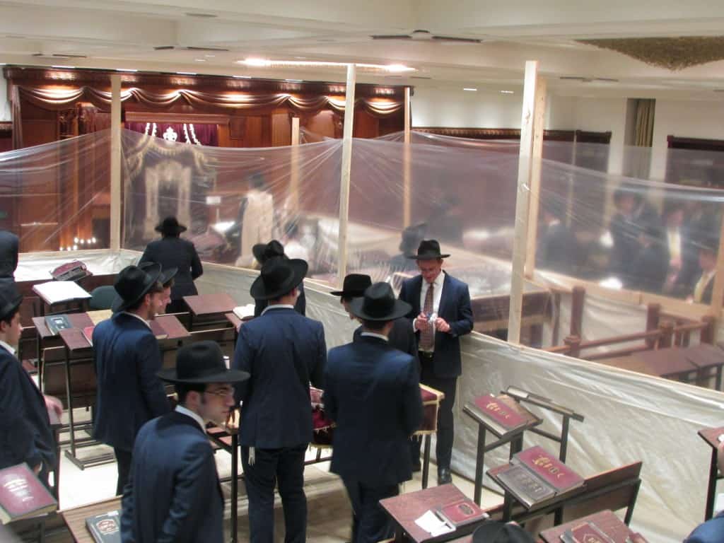 צפו: קול התורה מבי מדרשא - בישיבת חמד חזרו לשטייגען צפו: קול התורה מבי מדרשא - בישיבת חמד חזרו לשטייגען