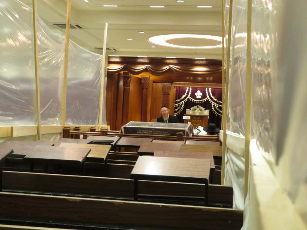 צפו: קול התורה מבי מדרשא - בישיבת חמד חזרו לשטייגען צפו: קול התורה מבי מדרשא - בישיבת חמד חזרו לשטייגען