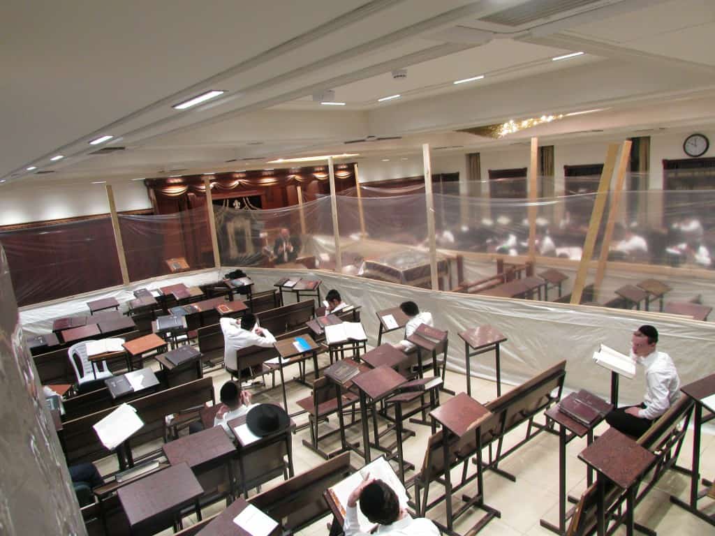 צפו: קול התורה מבי מדרשא - בישיבת חמד חזרו לשטייגען צפו: קול התורה מבי מדרשא - בישיבת חמד חזרו לשטייגען