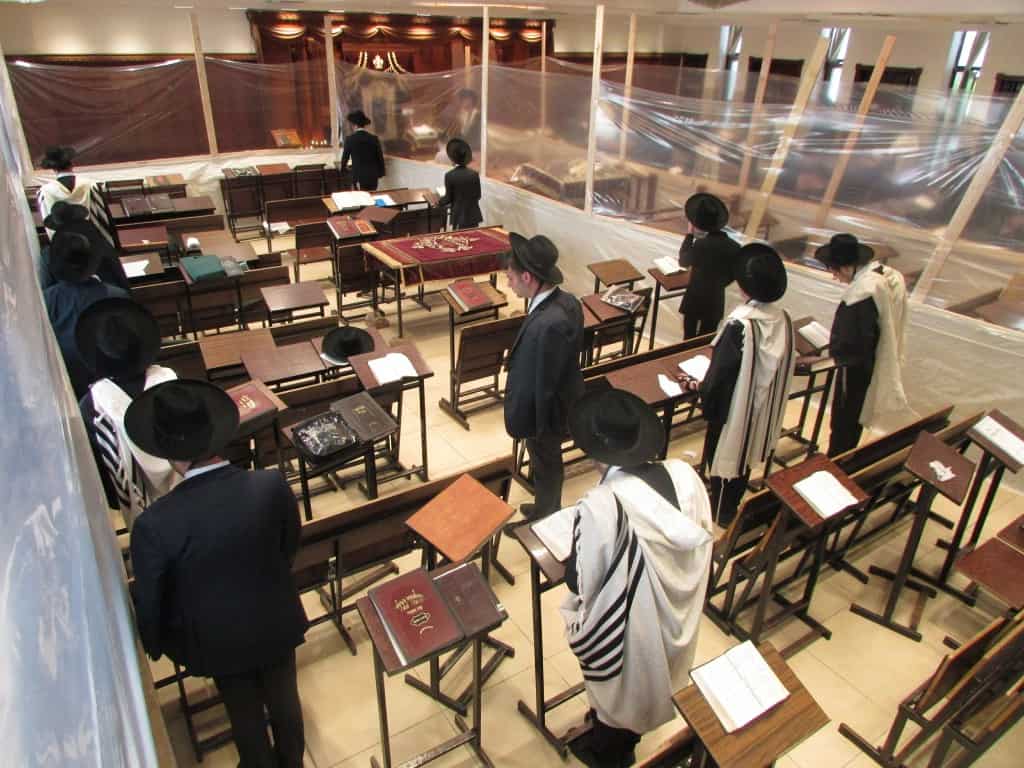 צפו: קול התורה מבי מדרשא - בישיבת חמד חזרו לשטייגען צפו: קול התורה מבי מדרשא - בישיבת חמד חזרו לשטייגען