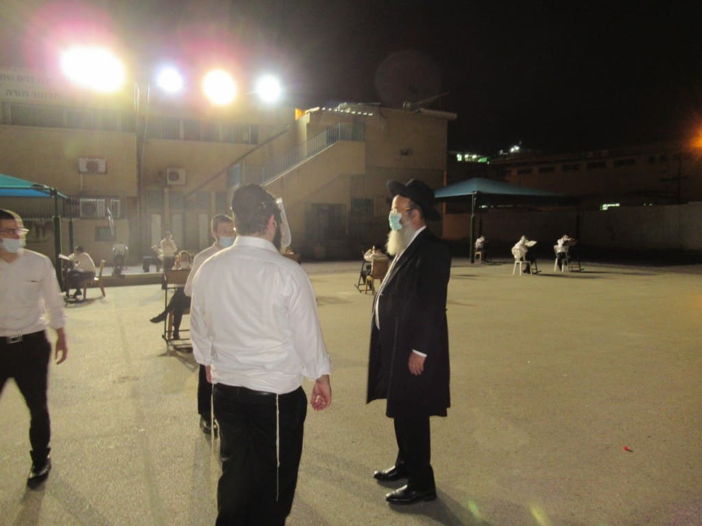 למרות החום: ב'ארחות תורה' פתחו את זמן הקיץ בשטח פתוח