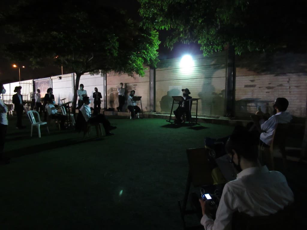 למרות החום: ב'ארחות תורה' פתחו את זמן הקיץ בשטח פתוח