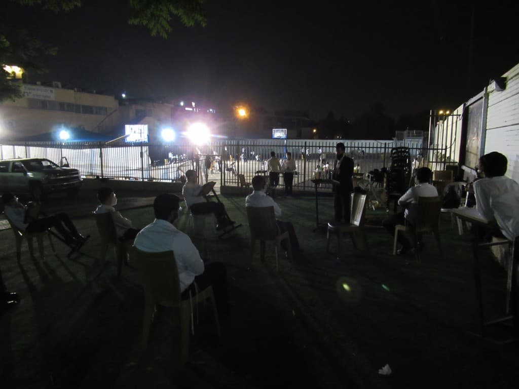 למרות החום: ב'ארחות תורה' פתחו את זמן הקיץ בשטח פתוח