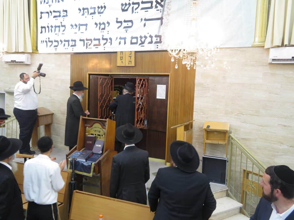 נַעֲשֶׂה וְנִשְׁמָע: שכר שכיר התאחדה בתום ימי הקפסולות נַעֲשֶׂה וְנִשְׁמָע: שכר שכיר התאחדה בתום ימי הקפסולות