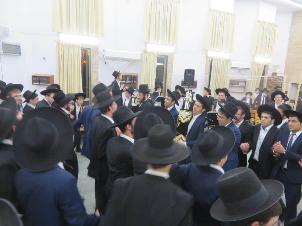 נַעֲשֶׂה וְנִשְׁמָע: שכר שכיר התאחדה בתום ימי הקפסולות נַעֲשֶׂה וְנִשְׁמָע: שכר שכיר התאחדה בתום ימי הקפסולות