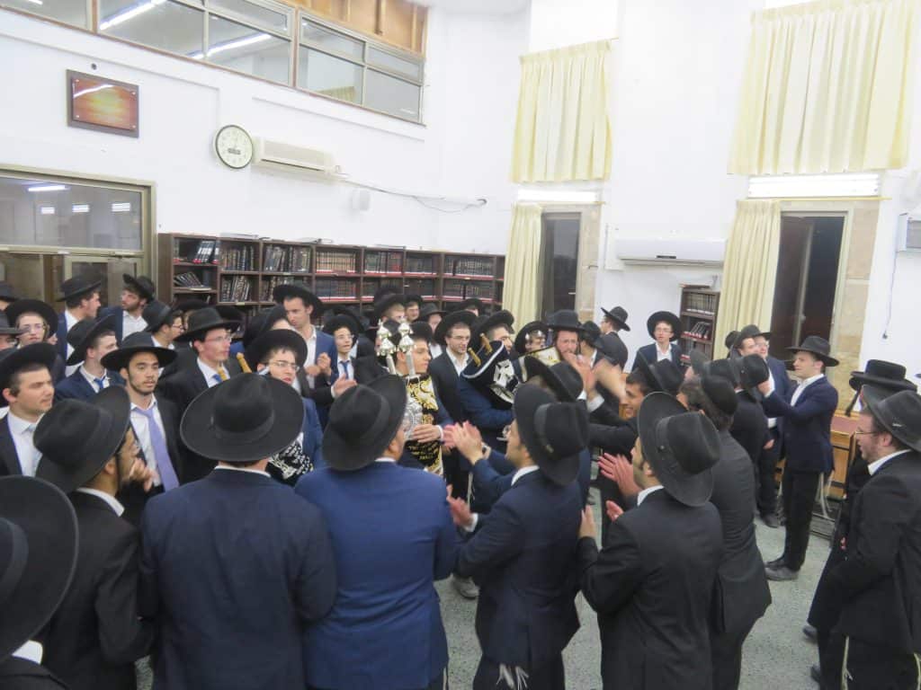 נַעֲשֶׂה וְנִשְׁמָע: שכר שכיר התאחדה בתום ימי הקפסולות נַעֲשֶׂה וְנִשְׁמָע: שכר שכיר התאחדה בתום ימי הקפסולות
