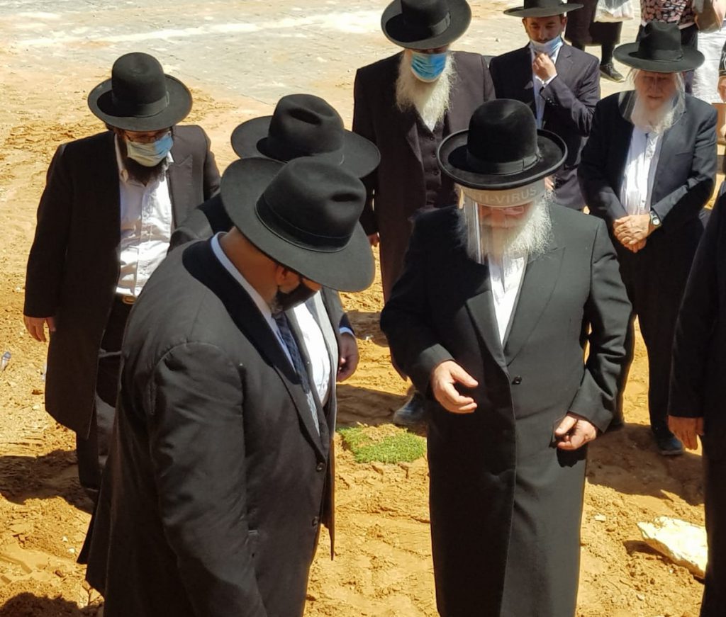 ראש עיריית בני ברק חנך בתי ספר חדשים במרכז העיר ובפרדס כץ