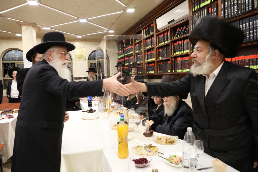 הבר מצווה לבן האדמו"ר מרימנוב ונכד האדמו"ר מקאמרנא