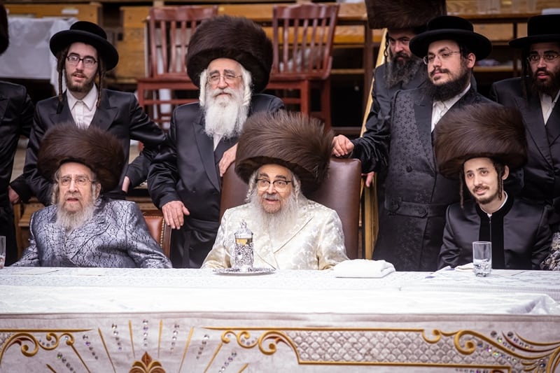 תיעוד: שמחת בית סאטמר; הערב מסיבת הודיה לשורדי הקורונה • הפרטים