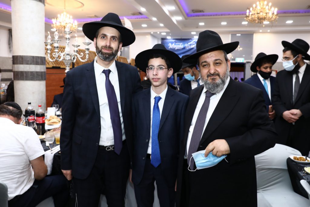 בצל הסגר על העיר אלעד: מ"מ רה"ע חגג בר מצווה לבנו