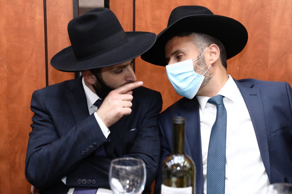 בצל הסגר על העיר אלעד: מ"מ רה"ע חגג בר מצווה לבנו