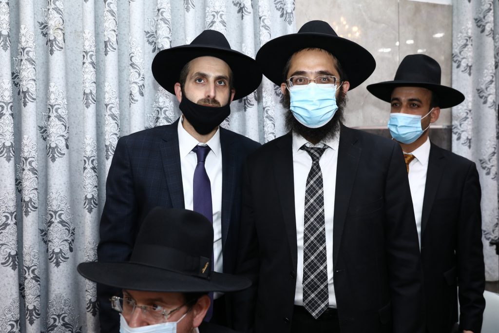 בצל הסגר על העיר אלעד: מ"מ רה"ע חגג בר מצווה לבנו