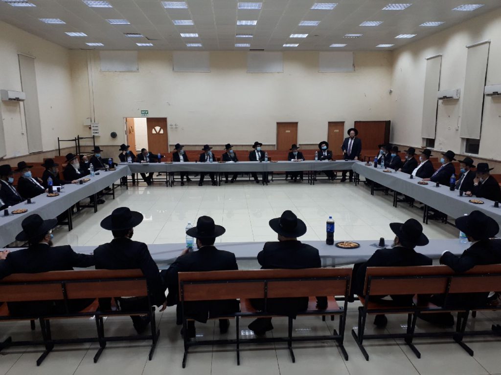 ראשי הישיבות הספרדיות התכנסו והכריעו כי המבחנים רק בתמוז