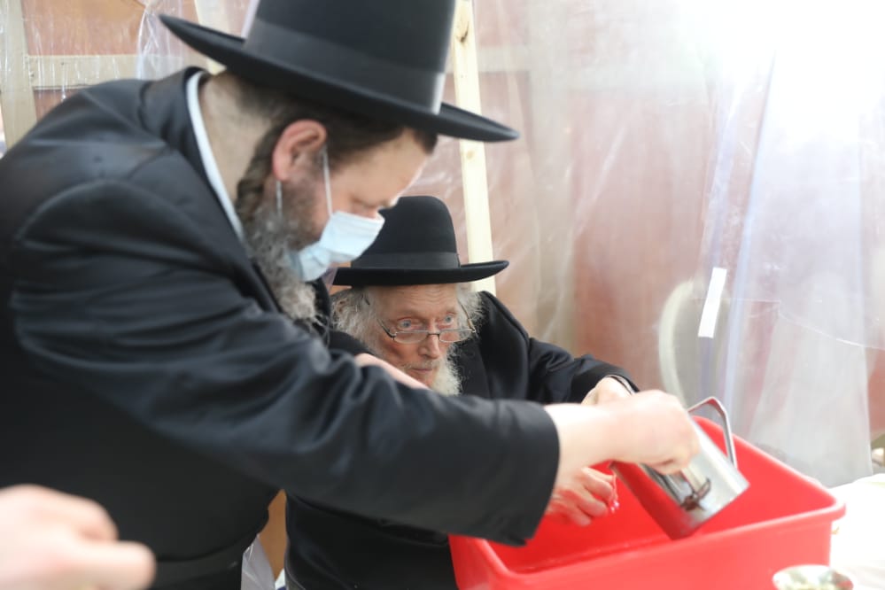 תיעוד: נינת הגאון רבי יודל בויאר התחתנה בחתונה מצומצמת