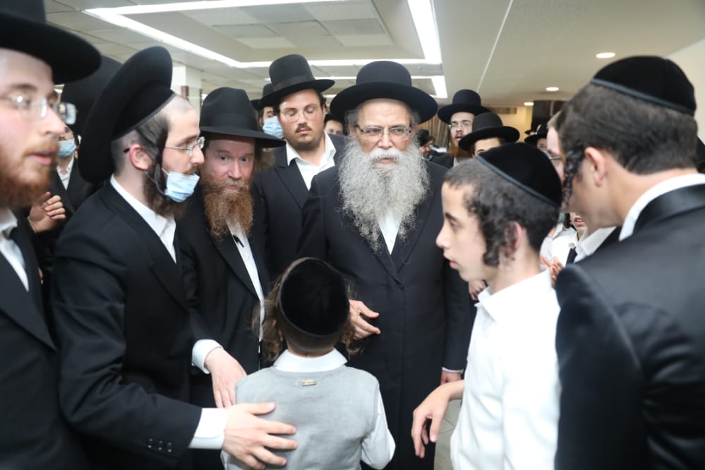 תיעוד: נינת הגאון רבי יודל בויאר התחתנה בחתונה מצומצמת