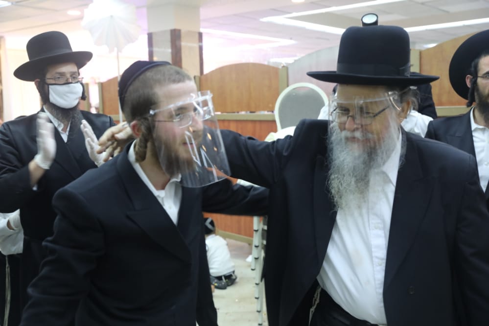 תיעוד: נינת הגאון רבי יודל בויאר התחתנה בחתונה מצומצמת