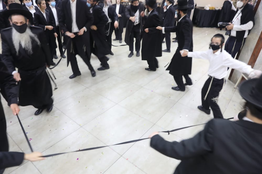 תיעוד: נינת הגאון רבי יודל בויאר התחתנה בחתונה מצומצמת