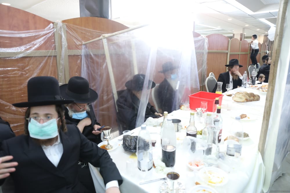 תיעוד: נינת הגאון רבי יודל בויאר התחתנה בחתונה מצומצמת