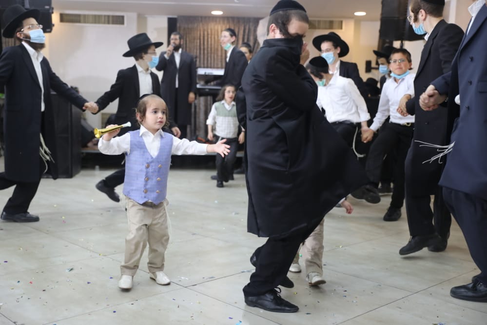 תיעוד: נינת הגאון רבי יודל בויאר התחתנה בחתונה מצומצמת