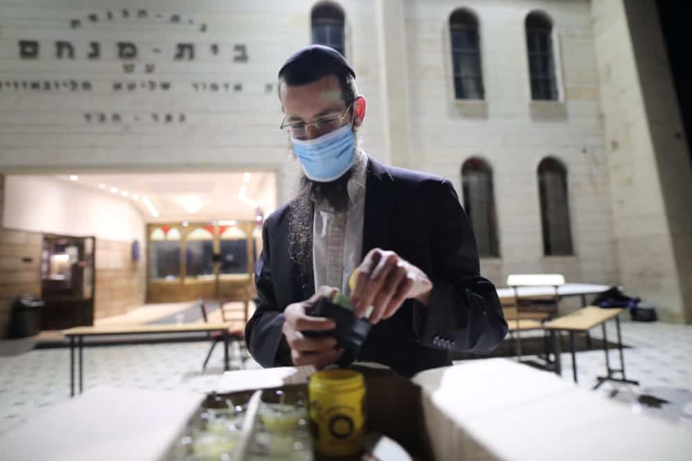 צפו: כך התוועדו בכפר חב"ד לרגל היארצייט של הרבי