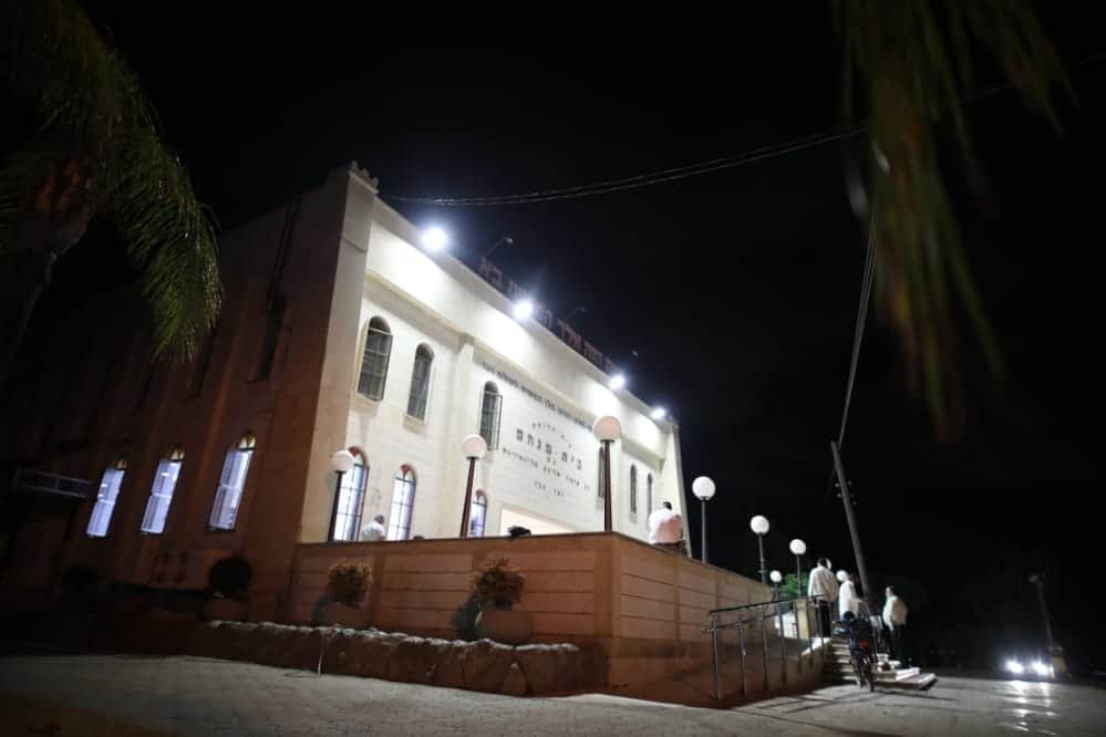 צפו: כך התוועדו בכפר חב"ד לרגל היארצייט של הרבי