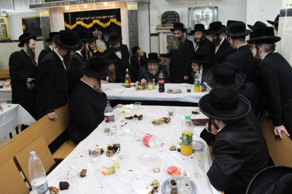 הטוב יאמר לדבק טוב: האדמו"ר מראחמיסטריווקא הגיע לבני ברק