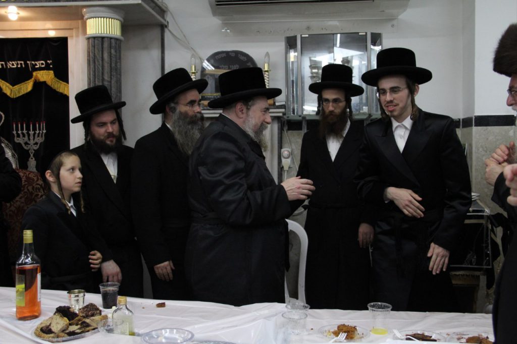 הטוב יאמר לדבק טוב: האדמו"ר מראחמיסטריווקא הגיע לבני ברק