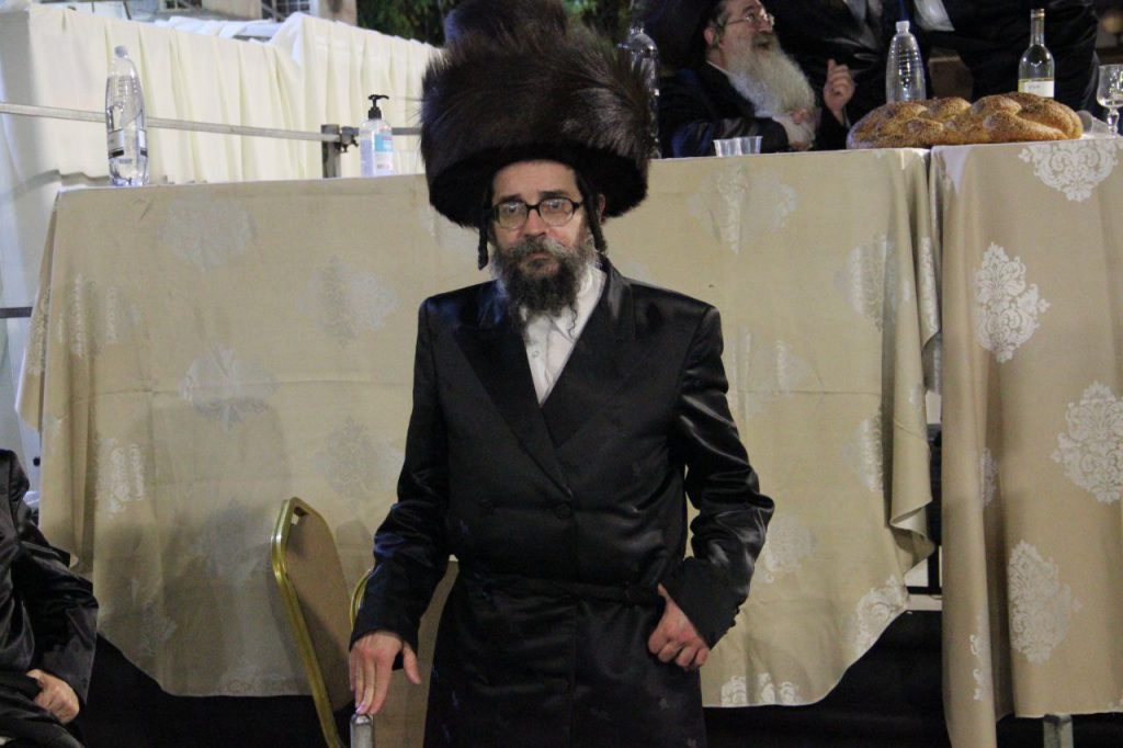 במרחב הפתוח: שמחת בית סקולען - אלכנסדר - טשעבין במרחב הפתוח: שמחת בית סקולען - אלכנסדר - טשעבין