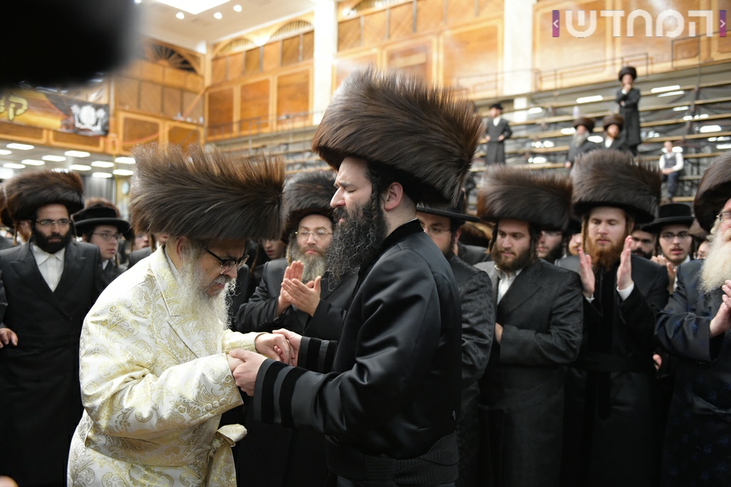 תיעוד ענק: חתונת נכדת האדמו"ר מסאטמר