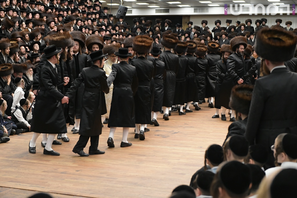 תיעוד ענק: חתונת נכדת האדמו"ר מסאטמר