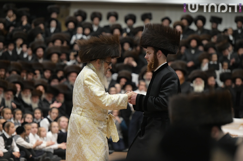 תיעוד ענק: חתונת נכדת האדמו"ר מסאטמר