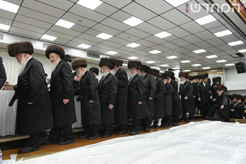 תיעוד ענק: חתונת נכדת האדמו"ר מסאטמר