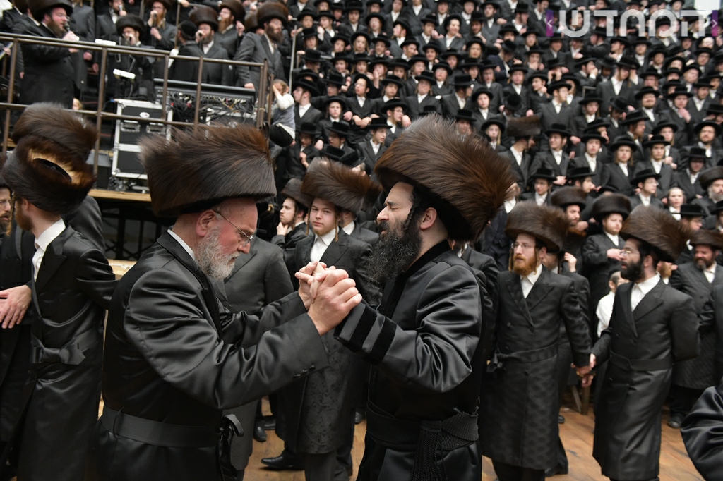 תיעוד ענק: חתונת נכדת האדמו"ר מסאטמר