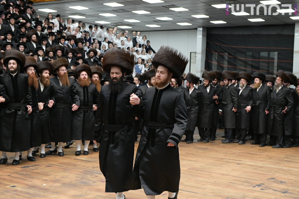 תיעוד ענק: חתונת נכדת האדמו"ר מסאטמר